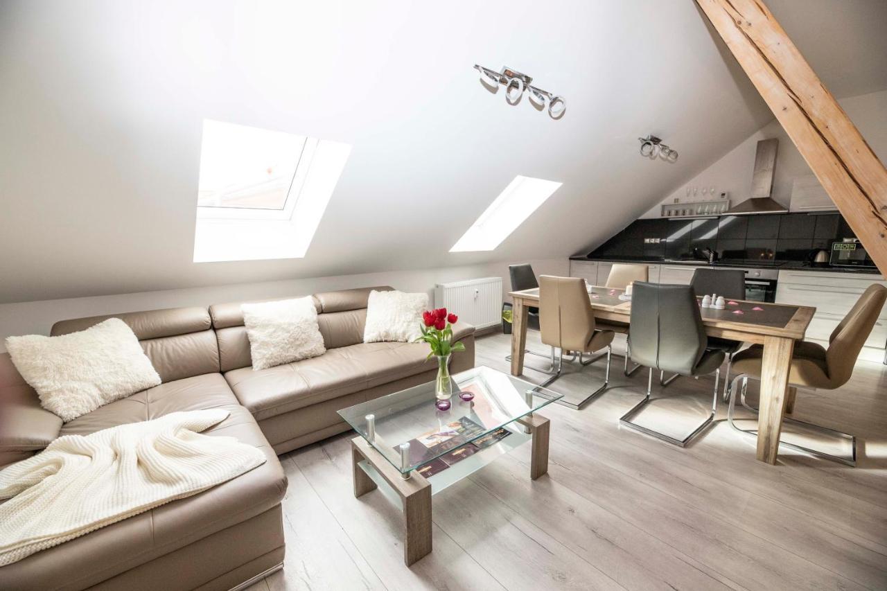 VIP suite hotel Heinz Dobris Buitenkant foto